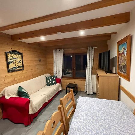 L Alpin Bel Appartement Avec Terrasse Dans Vieille Ferme De Montagne Renovee ليه أورس المظهر الخارجي الصورة