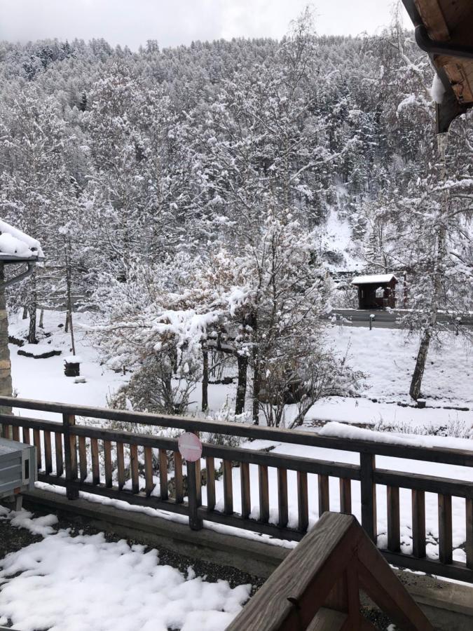 L Alpin Bel Appartement Avec Terrasse Dans Vieille Ferme De Montagne Renovee ليه أورس المظهر الخارجي الصورة