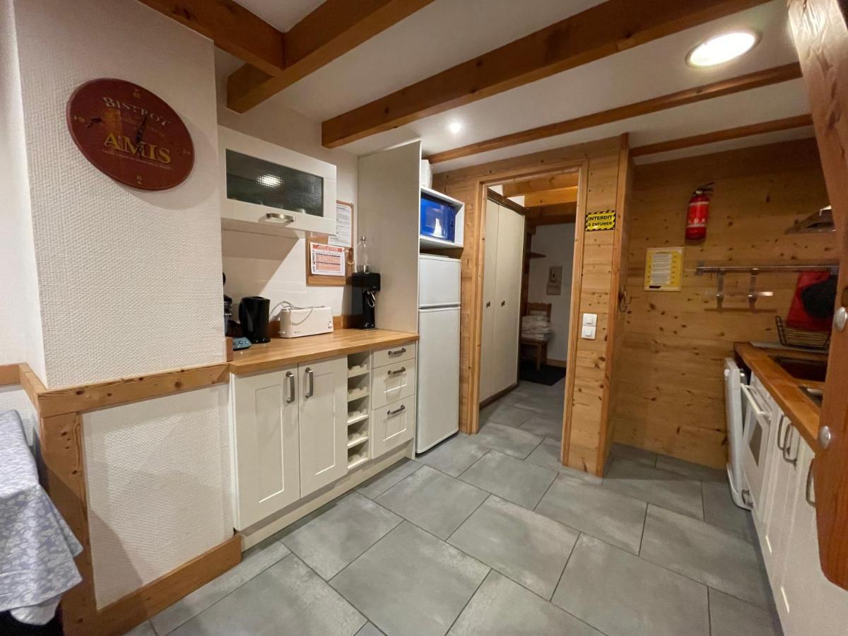 L Alpin Bel Appartement Avec Terrasse Dans Vieille Ferme De Montagne Renovee ليه أورس المظهر الخارجي الصورة